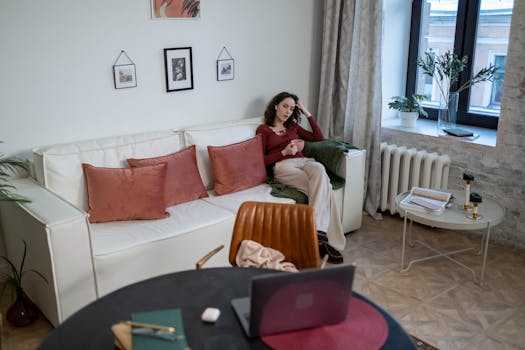 Jak Váš byt odráží osobnost: Psychologie domácího prostředí